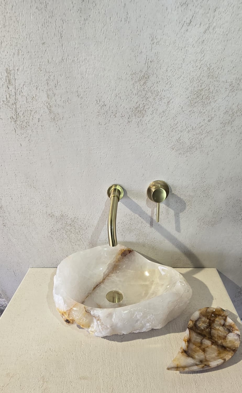 Hematoid Quartz Mod.A